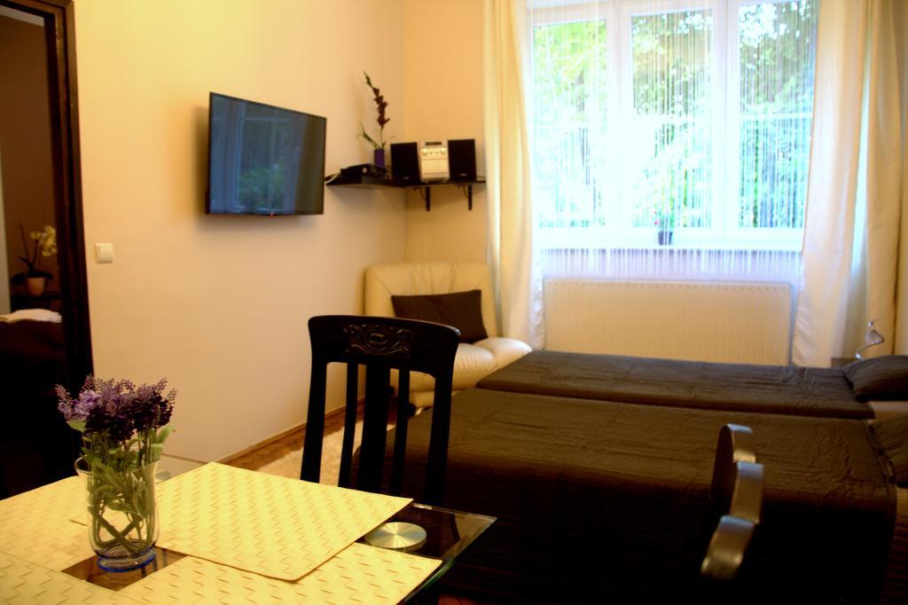 Apartamenty Astur Krasków Exterior foto